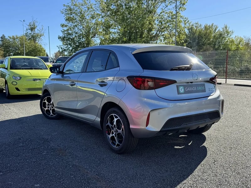 Photo de la voiture MG MG3 1.5 L Hybrid+ 195 ch Luxury