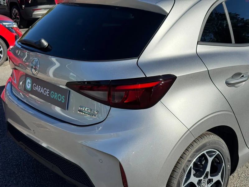 Photo de la voiture MG MG3 1.5 L Hybrid+ 195 ch Luxury