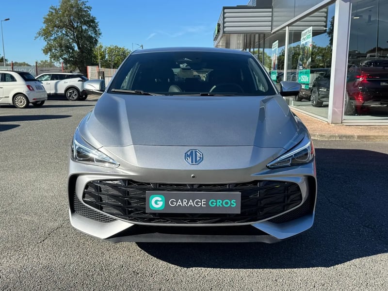 Photo de la voiture MG MG3 1.5 L Hybrid+ 195 ch Luxury