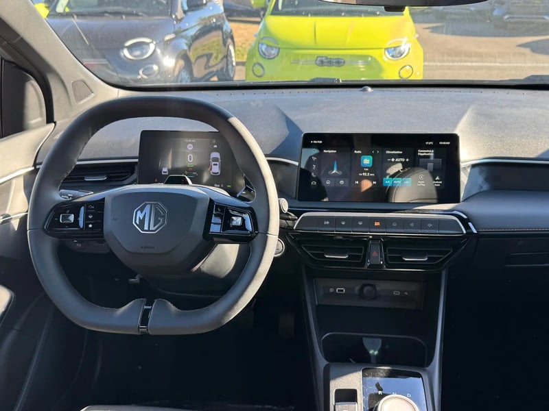 Photo de la voiture MG MG3 1.5 L Hybrid+ 195 ch Luxury