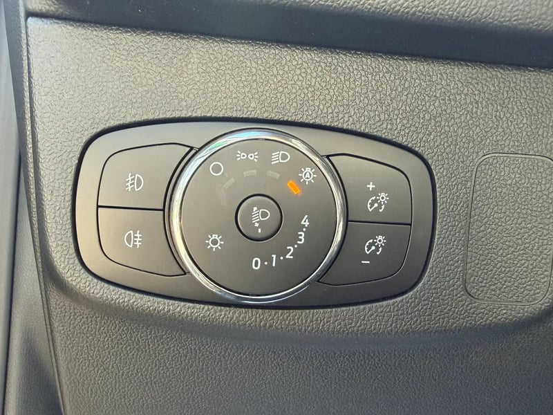 Photo de la voiture FORD FOCUS SW 1.0 EcoBoost 125 S&S mHEV ST-Line X