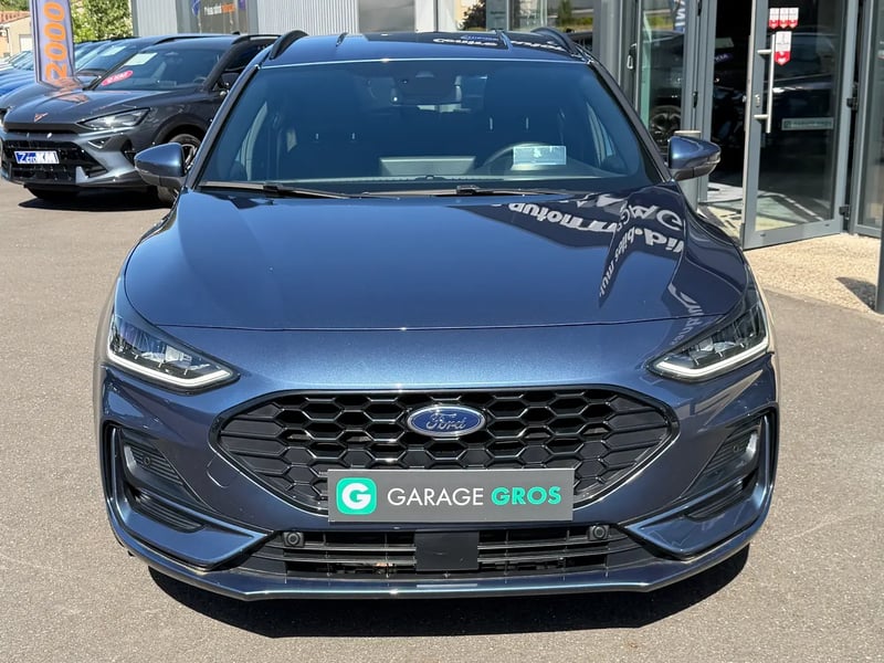 Photo de la voiture FORD FOCUS SW 1.0 EcoBoost 125 S&S mHEV ST-Line X