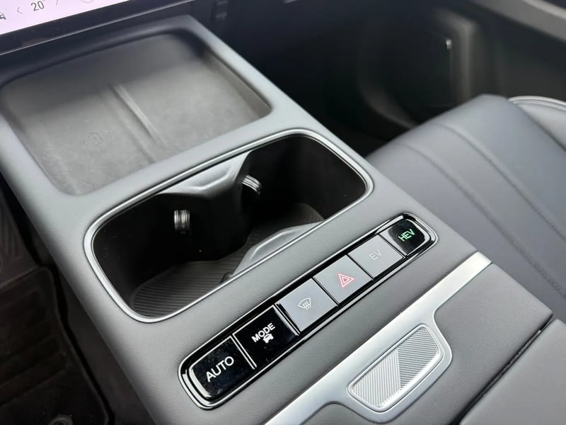 Photo de la voiture JAECOO 7 PHEV SHS-P Exclusive