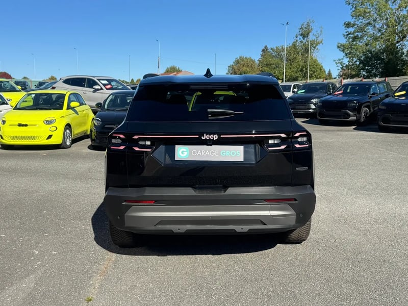 Photo de la voiture JEEP COMPASS 1.2 Turbo T3 145 ch BVR6 e-Hybrid Summit