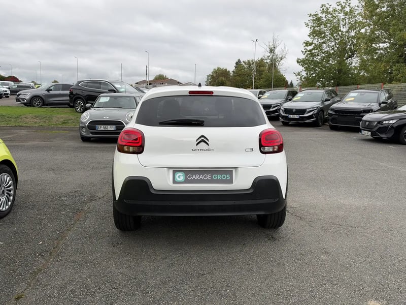 Photo de la voiture CITROEN C3 PureTech 110 ch BVM6 Max