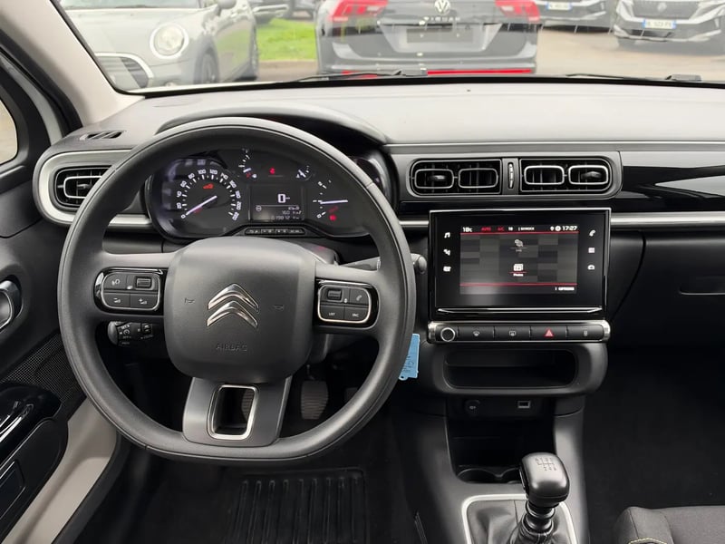 Photo de la voiture CITROEN C3 PureTech 110 ch BVM6 Max