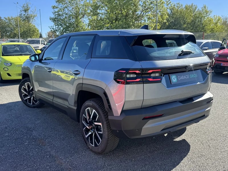 Photo de la voiture JEEP COMPASS 1.2 Turbo T3 145 ch BVR6 e-Hybrid Altitude