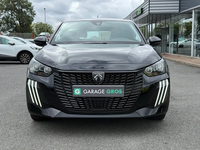 Photo de la voiture PEUGEOT 208 Hybrid 100 e-DCS6 Style