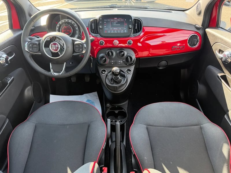 Photo de la voiture FIAT 500 SERIE 9 EURO 6D-FULL 1.0 70 ch Hybride BSG S/S (RED)