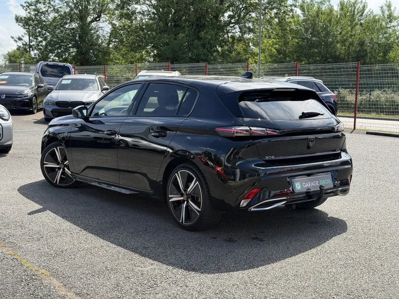 Photo de la voiture PEUGEOT 308 BlueHDi 130ch S&S EAT8 GT