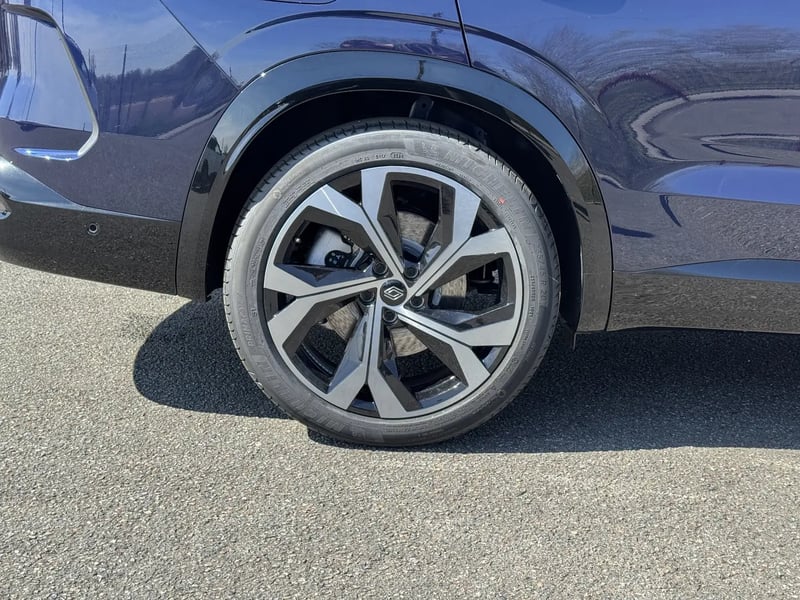 Photo de la voiture RENAULT ESPACE VI E-Tech full hybrid 200 GSR2 esprit Alpine