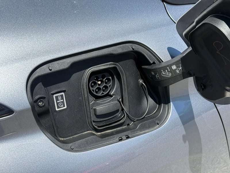 Photo de la voiture PEUGEOT 308 ELECTRIQUE 54 kWh 156ch Style