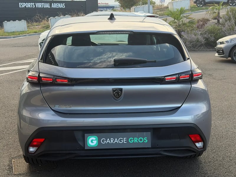 Photo de la voiture PEUGEOT 308 ELECTRIQUE 54 kWh 156ch Style