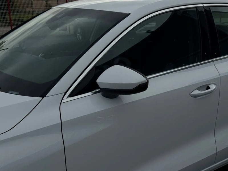 Photo de la voiture AUDI A3 BERLINE TFSI Mild Hybrid 116 S tronic 7 Design