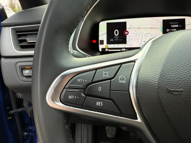 Photo de la voiture RENAULT CAPTUR Eco-G 100 ch Techno