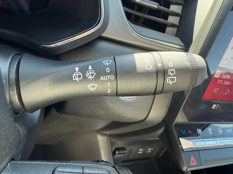 Photo de la voiture RENAULT CAPTUR Eco-G 100 ch Techno