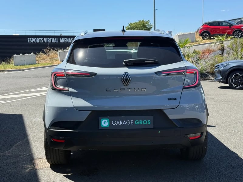 Photo de la voiture RENAULT CAPTUR Eco-G 100 ch Techno