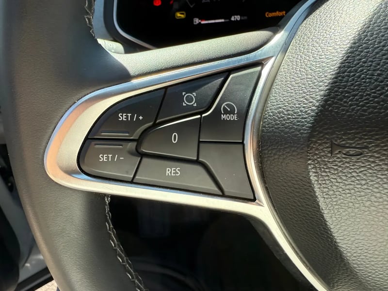 Photo de la voiture RENAULT CAPTUR Eco-G 100 ch Techno