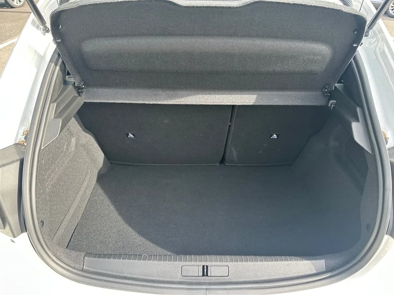 Photo de la voiture PEUGEOT 208 PureTech 75 S&S BVM5 Active Pack