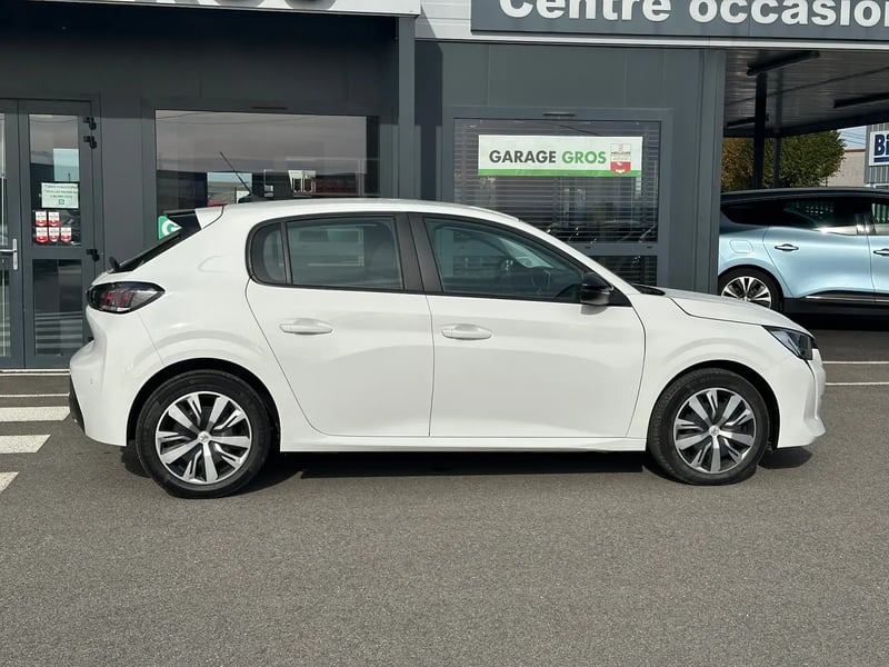 Photo de la voiture PEUGEOT 208 PureTech 75 S&S BVM5 Active Pack