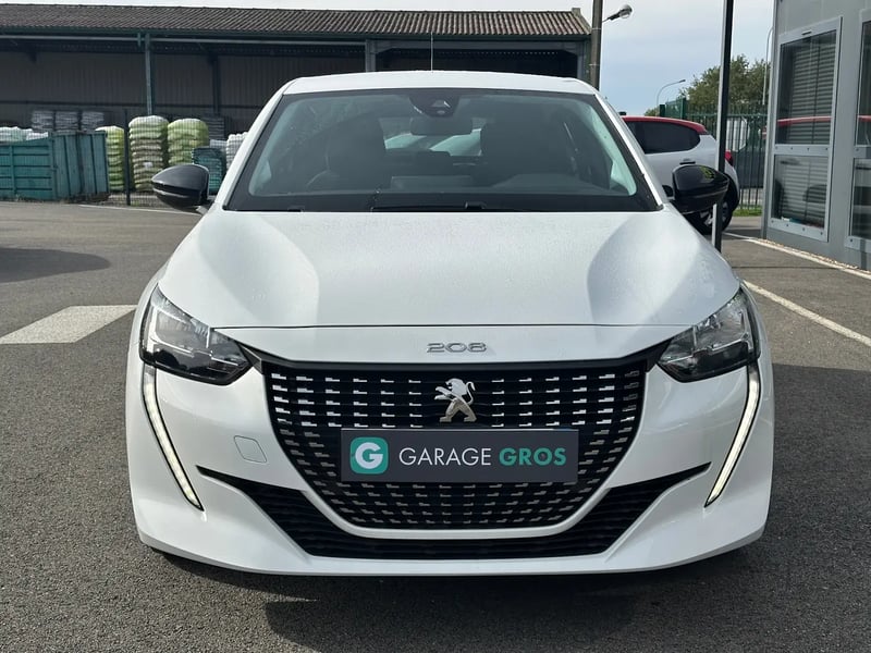 Photo de la voiture PEUGEOT 208 PureTech 75 S&S BVM5 Active Pack