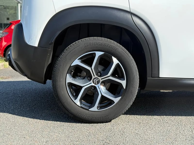 Photo de la voiture CITROEN C3 AIRCROSS BlueHDi 110 S&S BVM6 C-Series