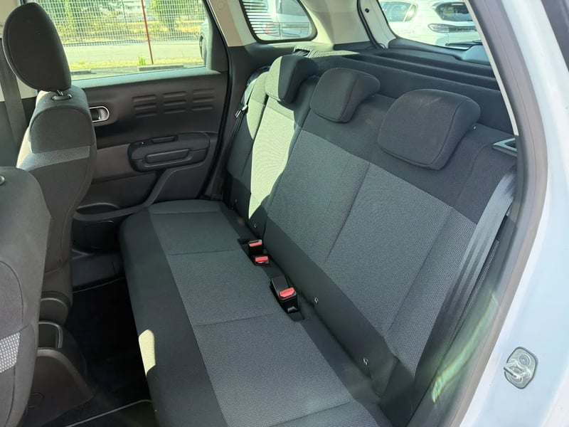 Photo de la voiture CITROEN C3 AIRCROSS BlueHDi 110 S&S BVM6 C-Series