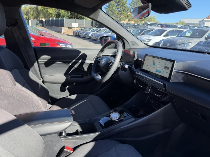 Photo de la voiture MG MG3 1.5 L Hybrid+ 195 ch Comfort