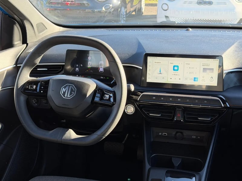 Photo de la voiture MG MG3 1.5 L Hybrid+ 195 ch Comfort