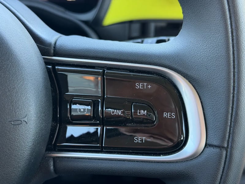 Photo de la voiture FIAT 500e BERLINE 500 e 95 ch Nouvelle 500