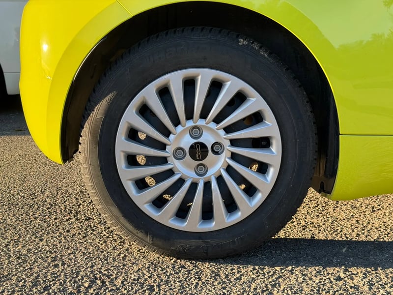 Photo de la voiture FIAT 500e BERLINE 500 e 95 ch Nouvelle 500