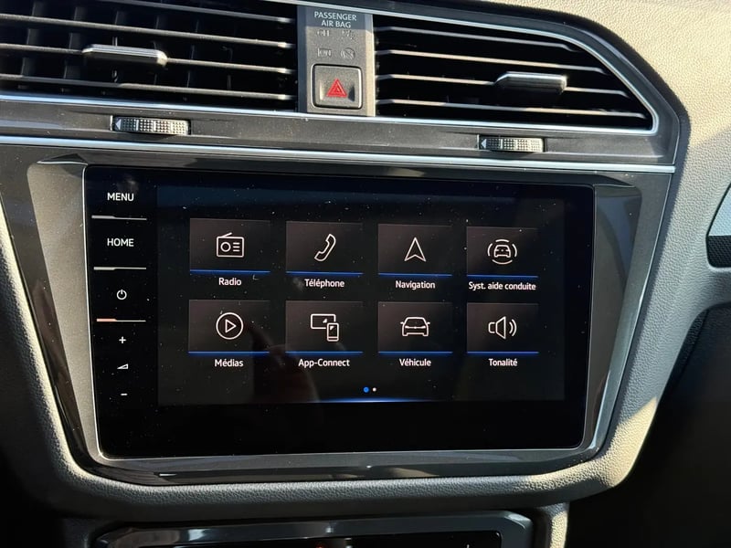Photo de la voiture VOLKSWAGEN TIGUAN 1.5 TSI 150ch DSG7 Elegance