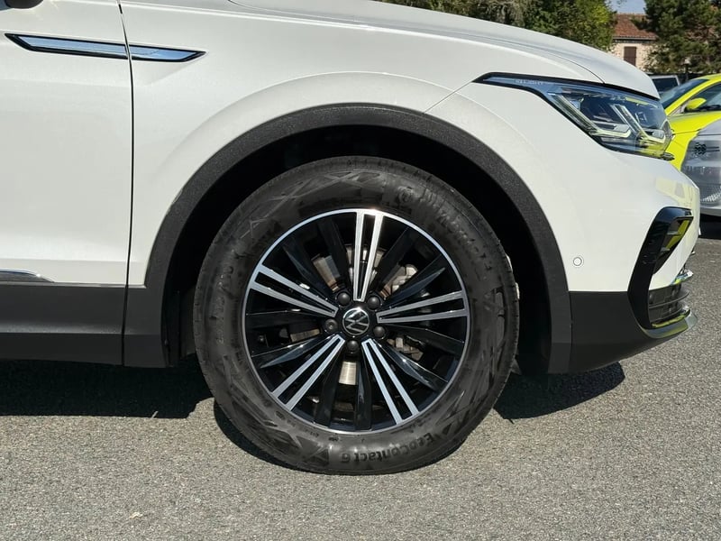 Photo de la voiture VOLKSWAGEN TIGUAN 1.5 TSI 150ch DSG7 Elegance