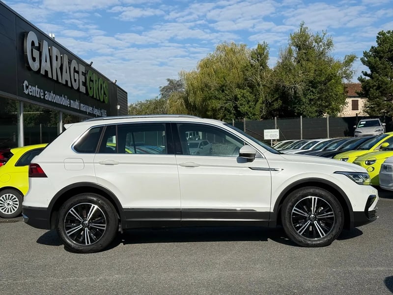 Photo de la voiture VOLKSWAGEN TIGUAN 1.5 TSI 150ch DSG7 Elegance