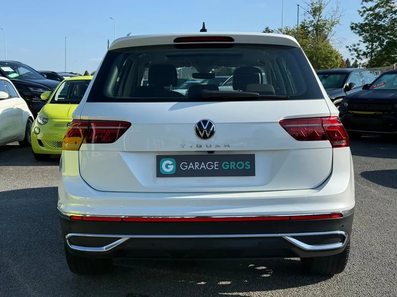 Photo de la voiture VOLKSWAGEN TIGUAN 1.5 TSI 150ch DSG7 Elegance