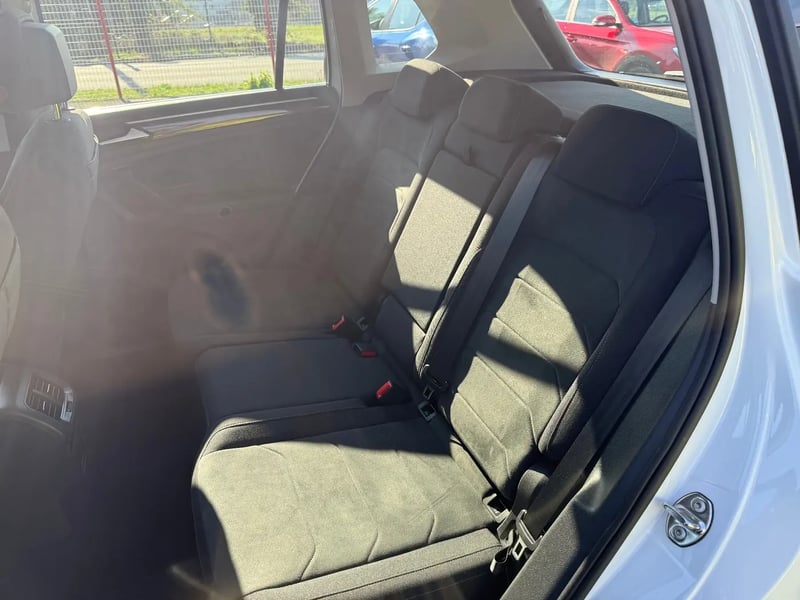 Photo de la voiture VOLKSWAGEN TIGUAN 1.5 TSI 150ch DSG7 Elegance