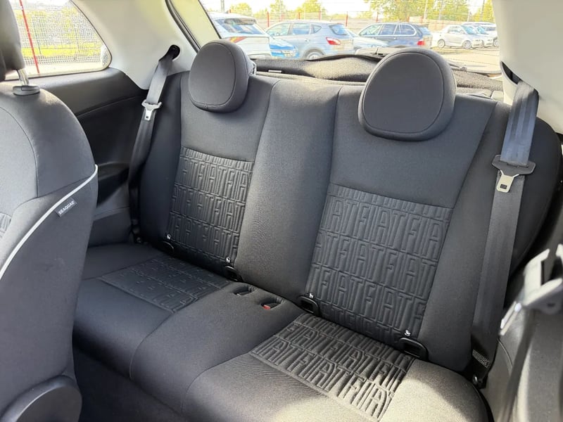 Photo de la voiture FIAT 500e BERLINE 500 e 118 ch Nouvelle 500