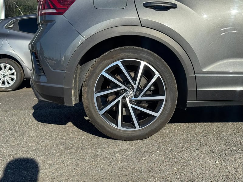 Photo de la voiture VOLKSWAGEN T-ROC 2.0 TSI 300 Start/Stop DSG7 4Motion R