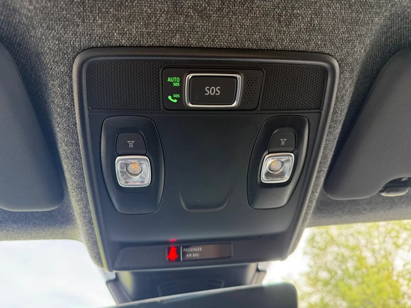 Photo de la voiture RENAULT SYMBIOZ E-Tech full hybrid 160 ch Iconic