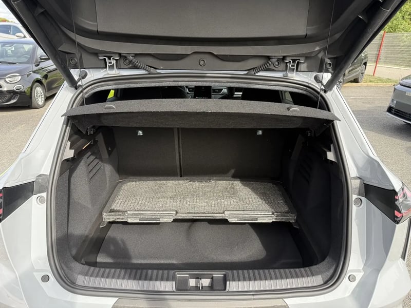 Photo de la voiture RENAULT SYMBIOZ E-Tech full hybrid 160 ch Iconic