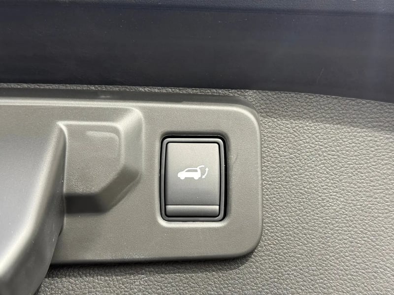 Photo de la voiture RENAULT SYMBIOZ E-Tech full hybrid 160 ch Iconic