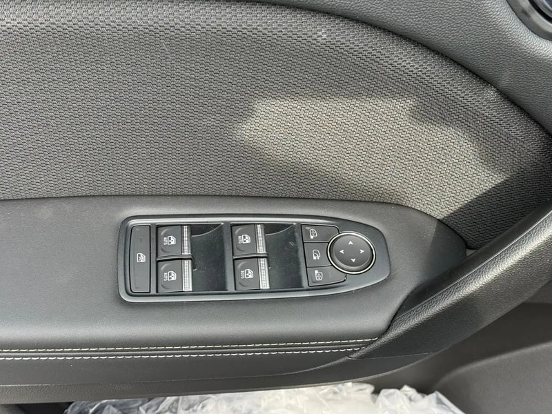 Photo de la voiture RENAULT SYMBIOZ E-Tech full hybrid 160 ch Iconic