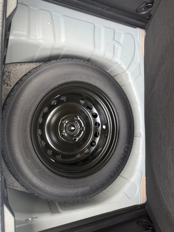 Photo de la voiture RENAULT CAPTUR TCe 140 EDC BUSINESS