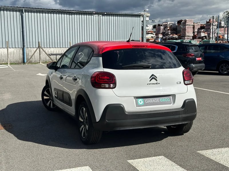 Photo de la voiture CITROEN C3 PureTech 83 S&S BVM5 Shine