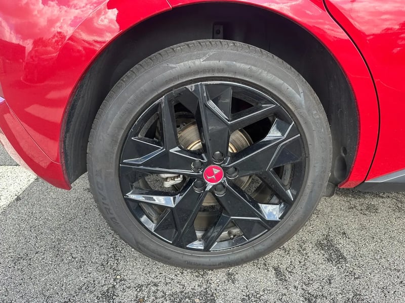 Photo de la voiture DS DS 4 PureTech 130 EAT8 Performance Line+