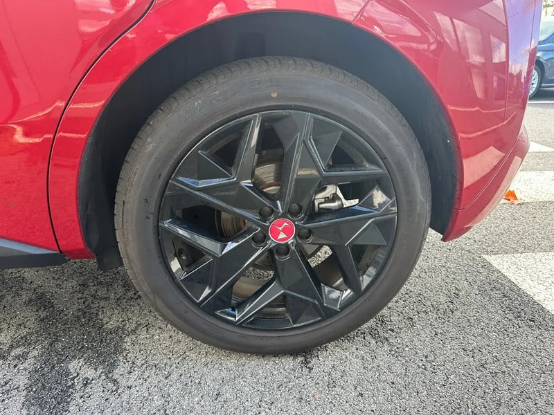 Photo de la voiture DS DS 4 PureTech 130 EAT8 Performance Line+
