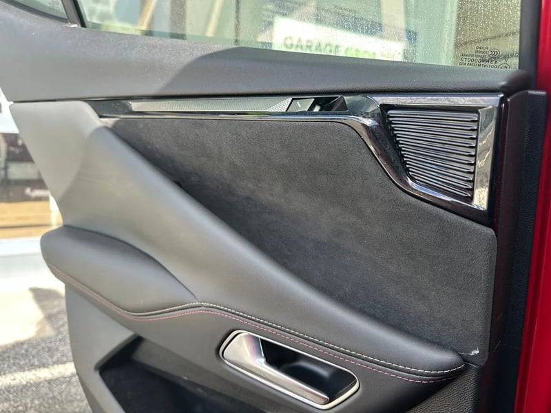 Photo de la voiture DS DS 4 PureTech 130 EAT8 Performance Line+
