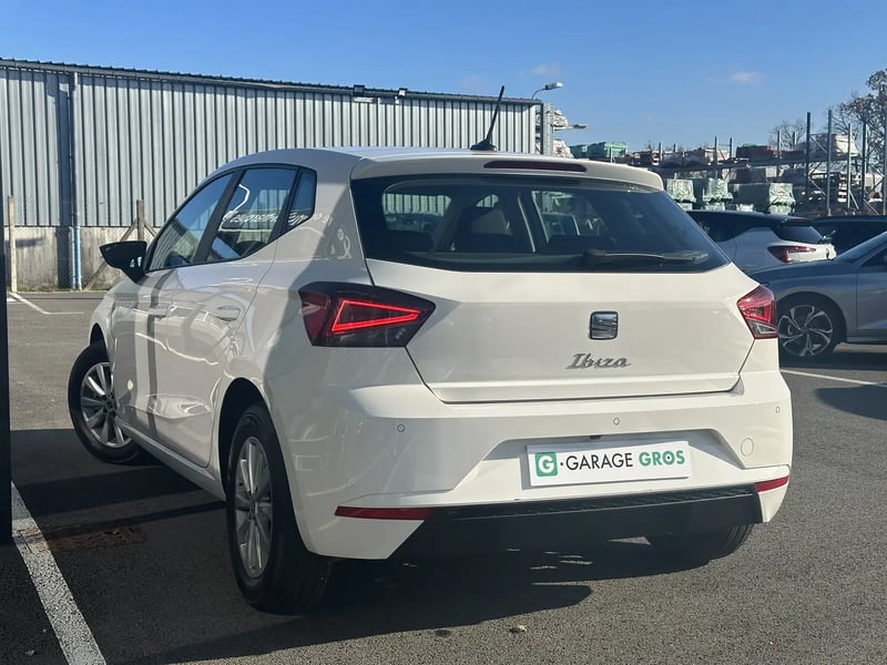 Photo de la voiture SEAT IBIZA 1.0 EcoTSI 110 ch S/S BVM6 Style