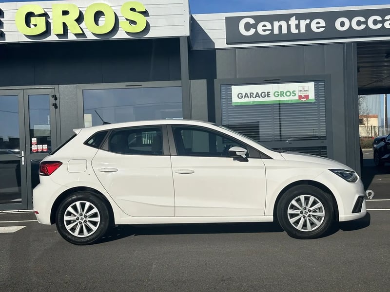 Photo de la voiture SEAT IBIZA 1.0 EcoTSI 110 ch S/S BVM6 Style