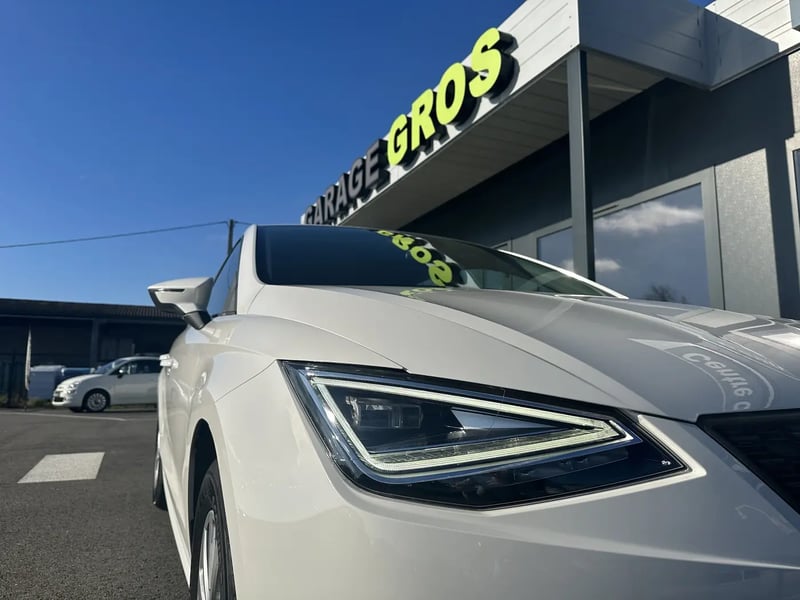 Photo de la voiture SEAT IBIZA 1.0 EcoTSI 110 ch S/S BVM6 Style